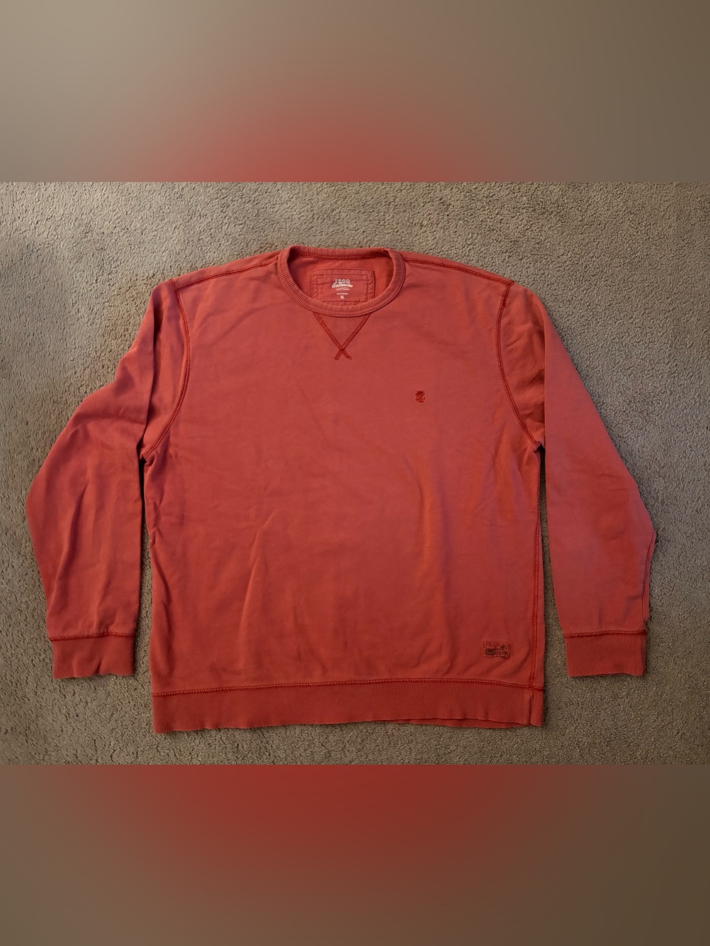 Izod Men's Red Crewneck Sweatshirt